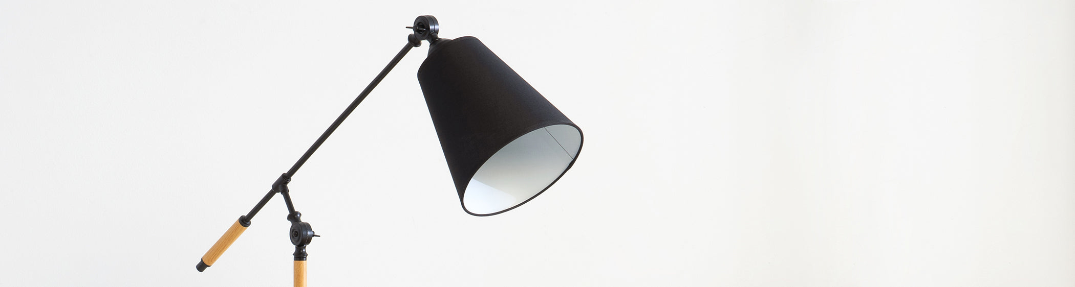 Lámpara de pie Kiyansh | Koketto Home