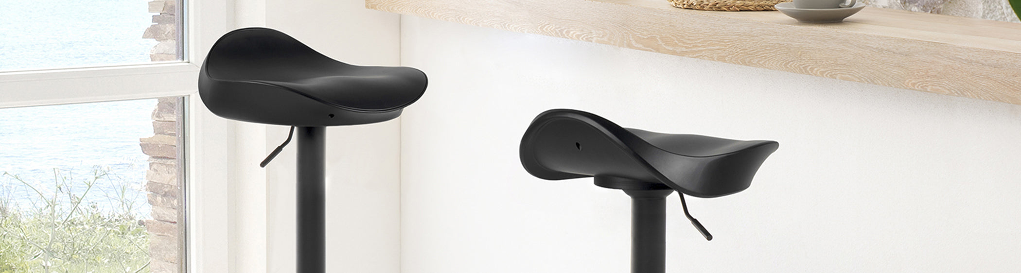 Ventajas y desventajas de usar taburetes en la decoración