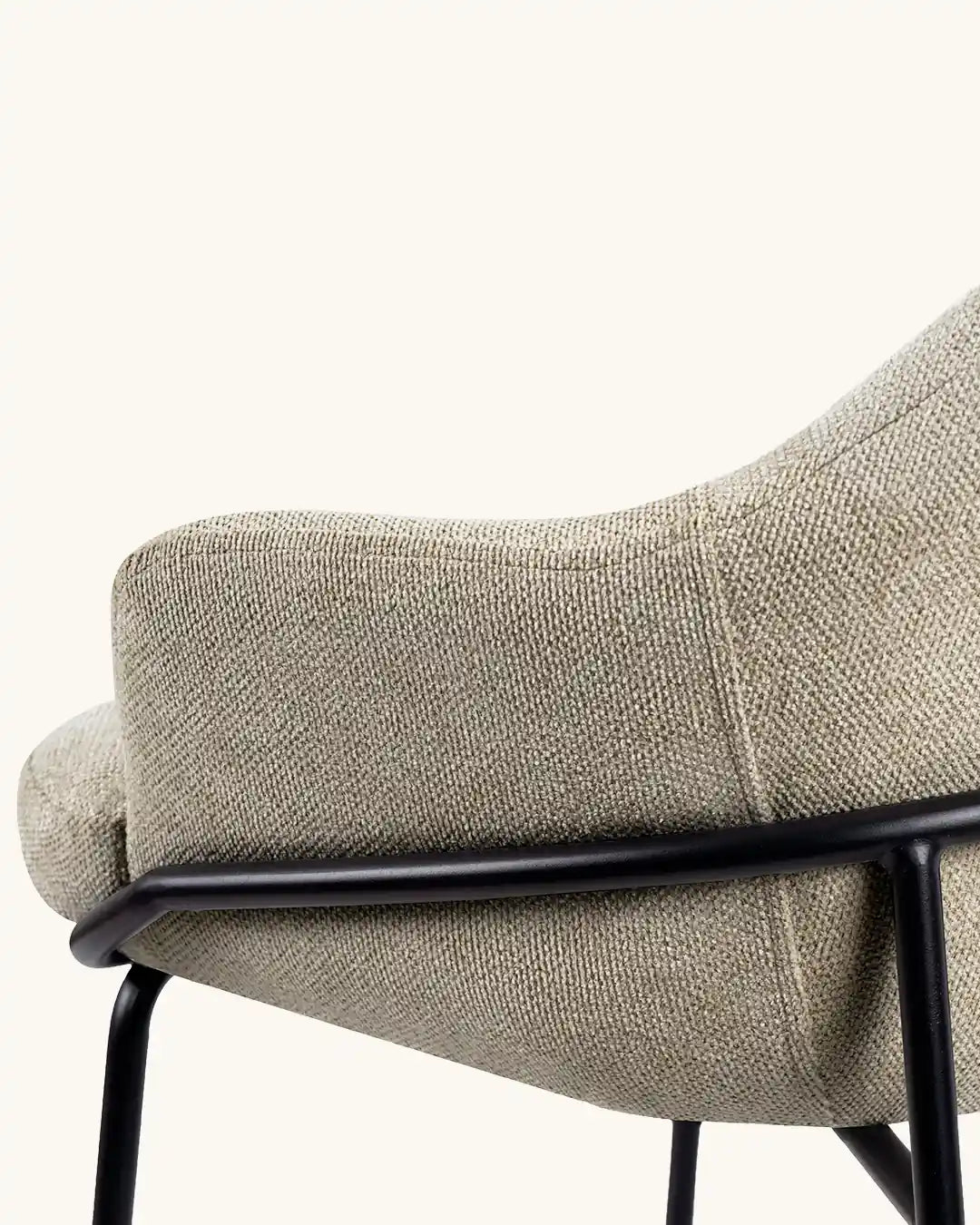 Wren // Taupe - Negro Pack 4 taburetes bajos