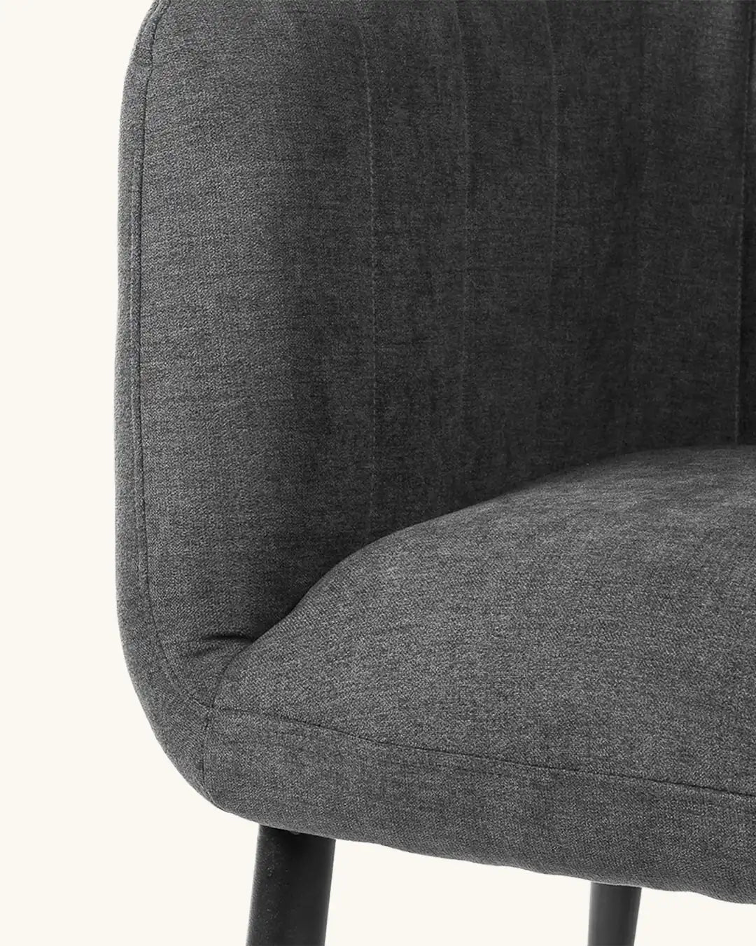 Ayaan // Gris oscuro