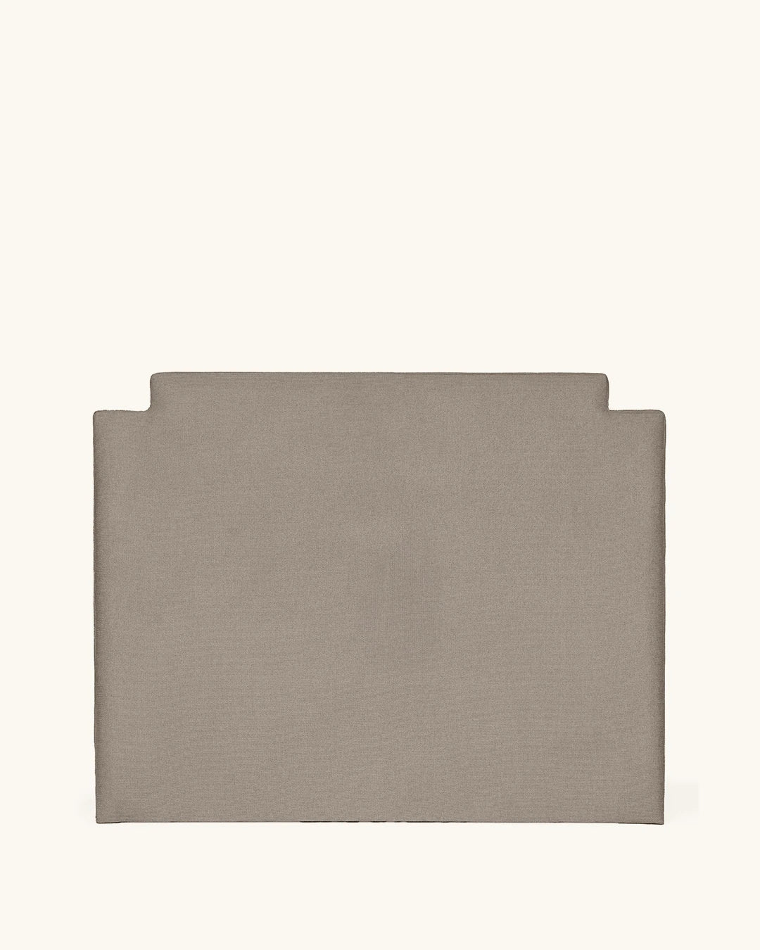 Luann // 135-140 taupe