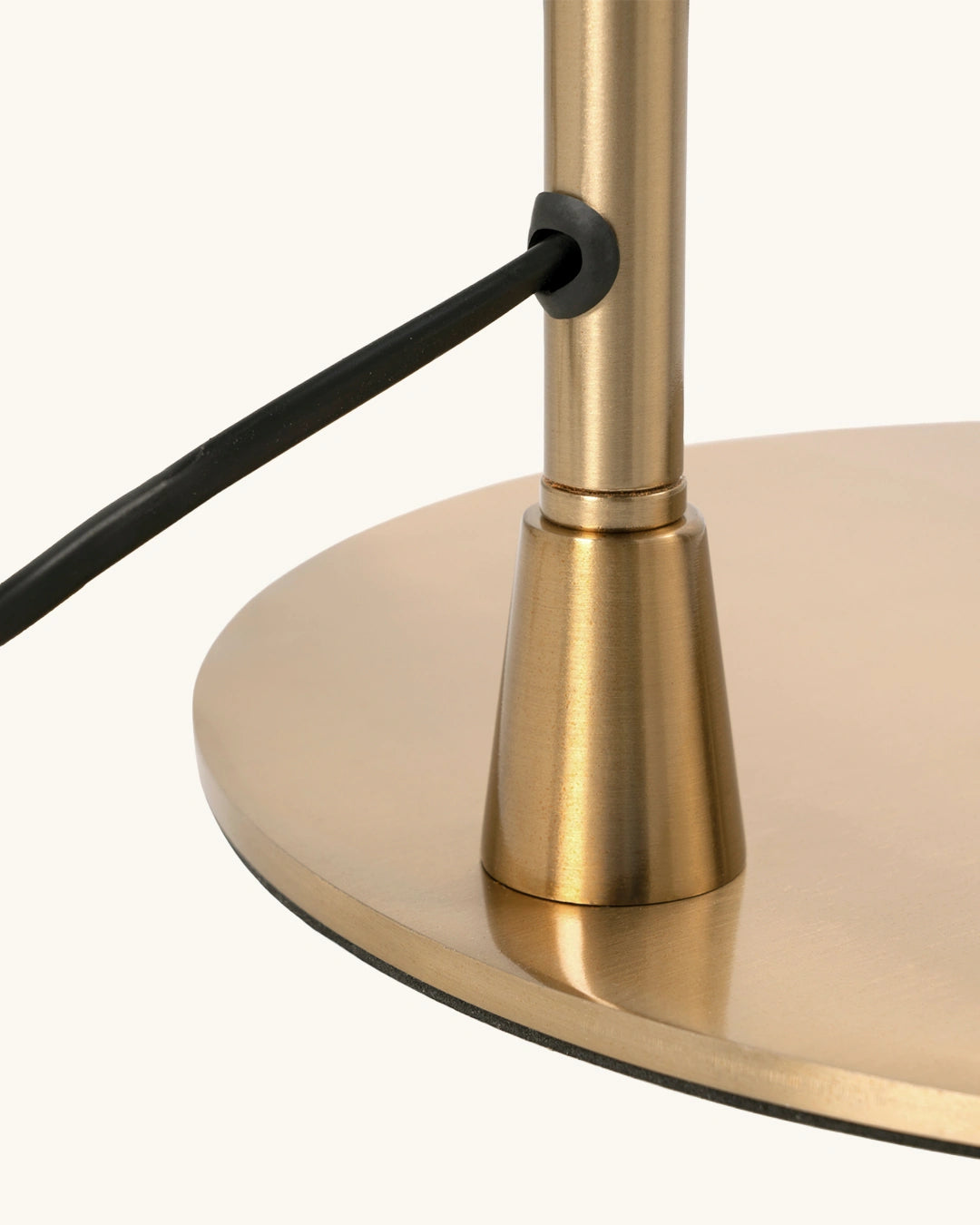 Lámpara de pie Nashik