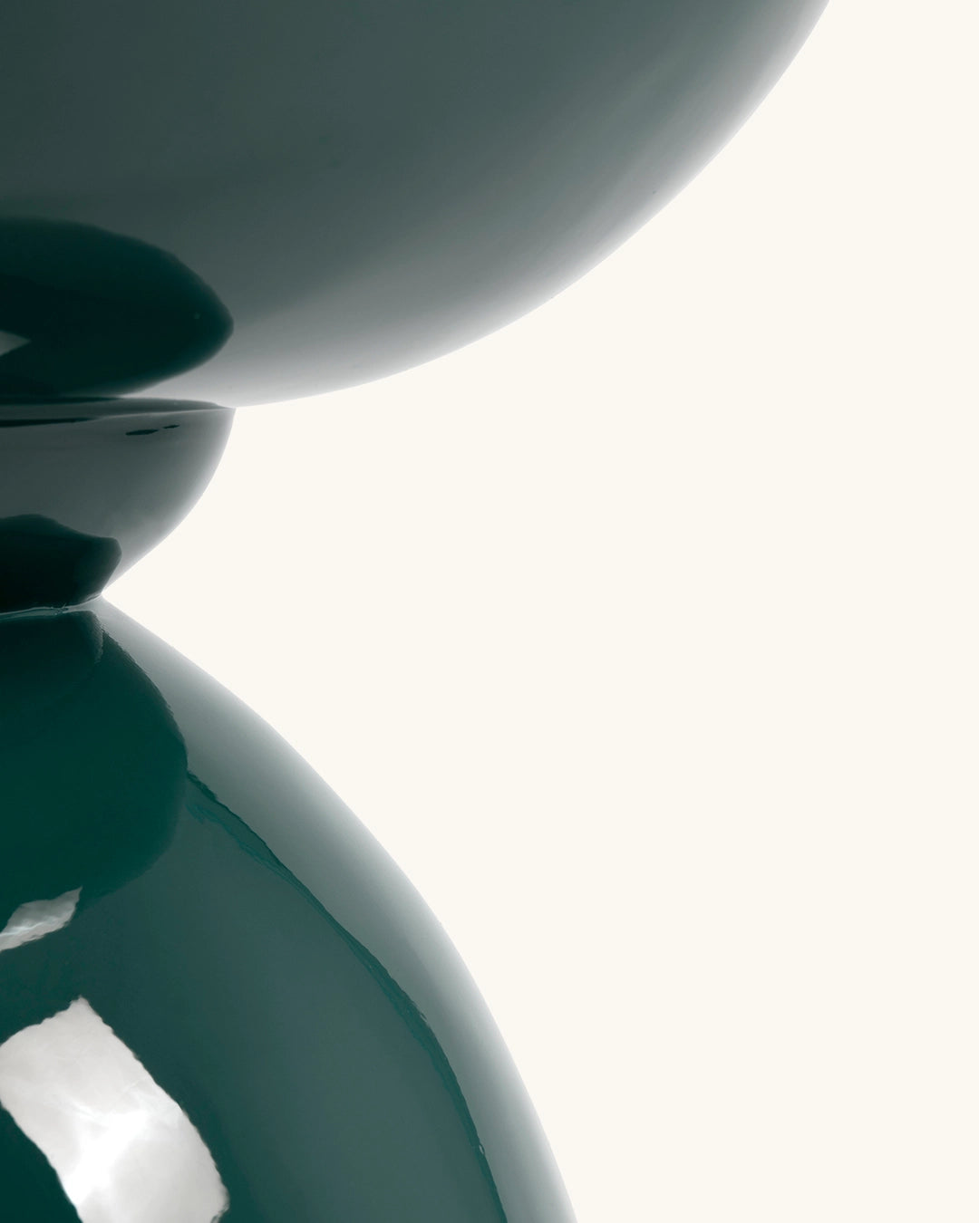 Gray // Verde