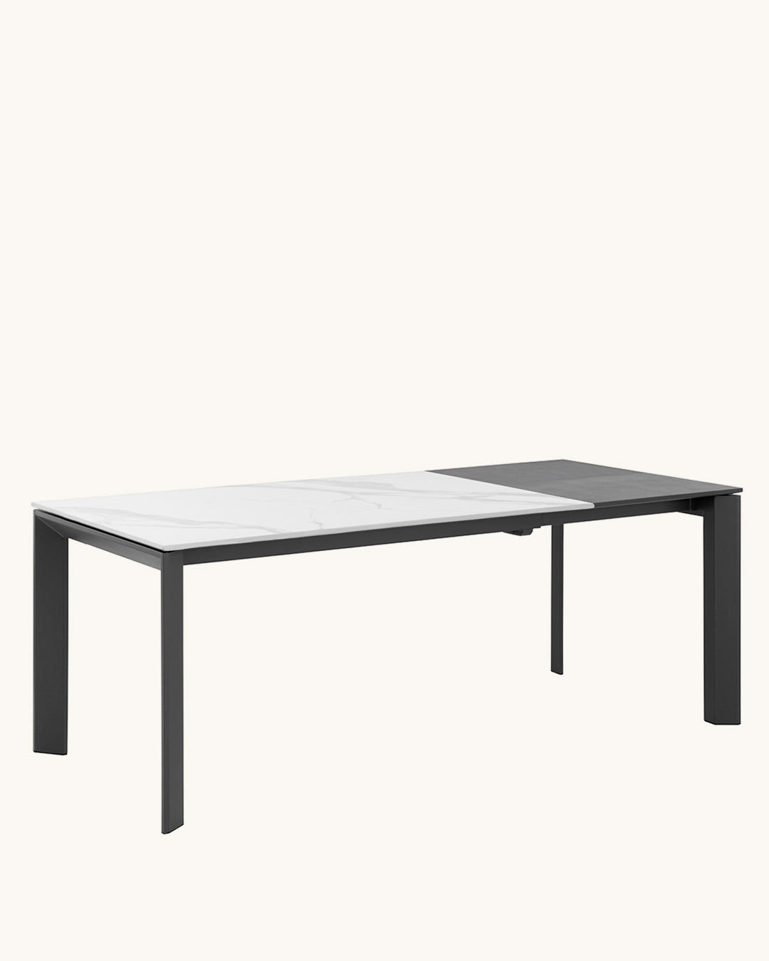 Salla // Mármore Preto 140