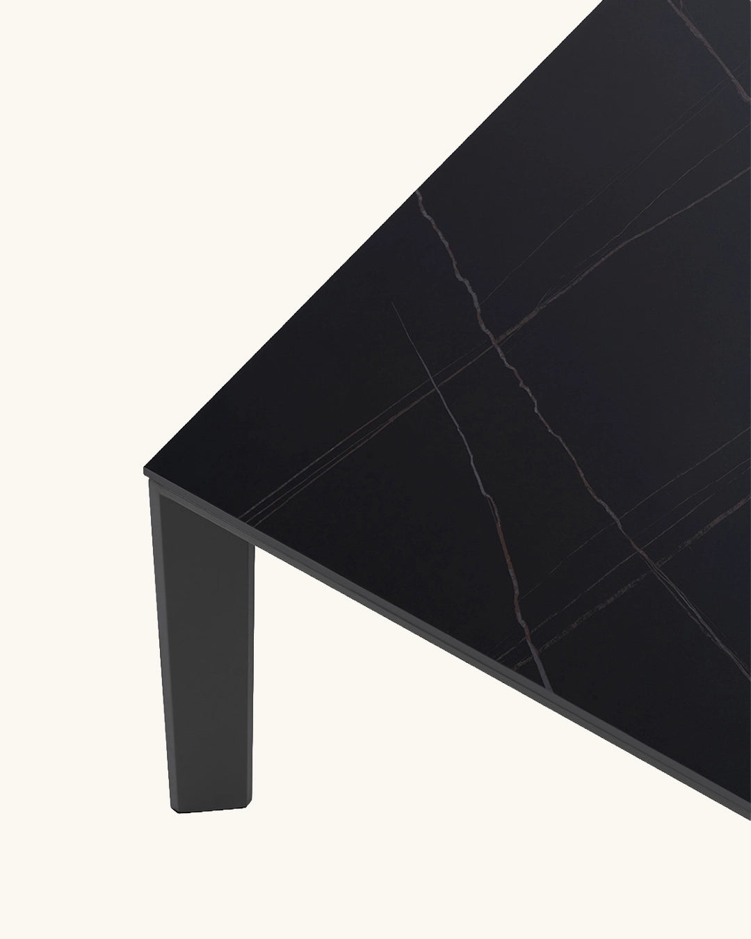 Salla // Preto 140