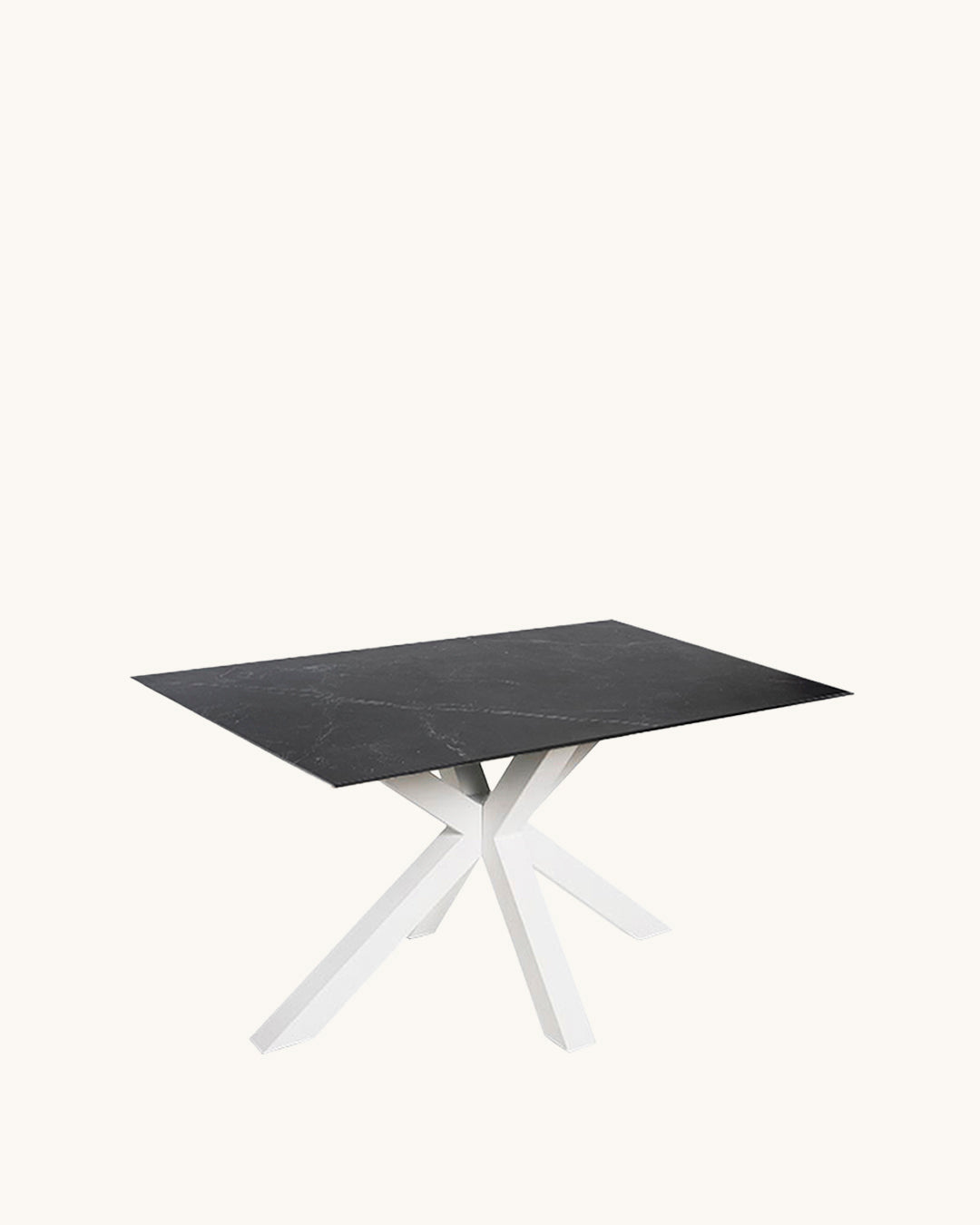 Tabita // Negro-blanco 140
