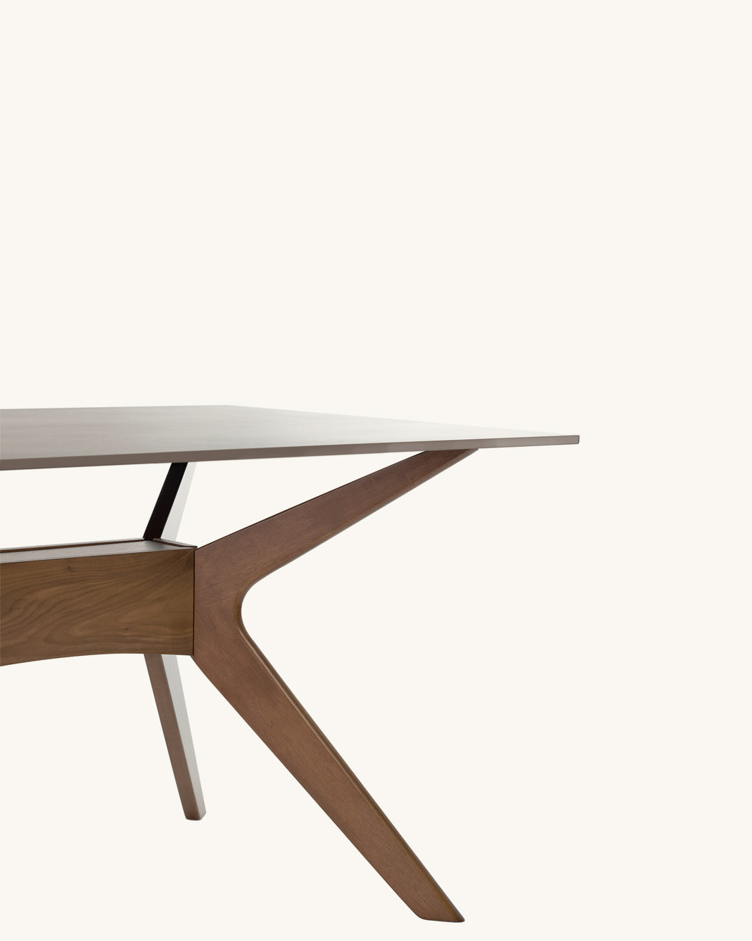 Gampola // Cinza-nogueira 160