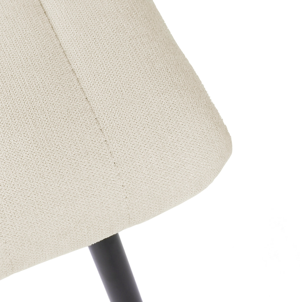 Silla de comedor tapizada Omala beige - Detalle asiento