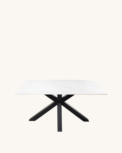 Tabita // Preto e branco 160