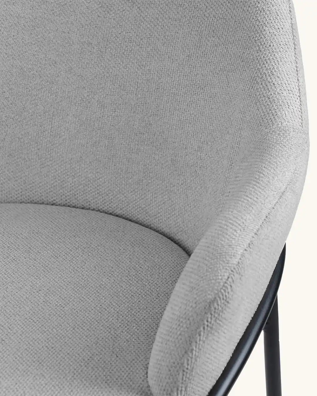 Wren // Gris Claro - Negro Pack 4 taburetes bajos