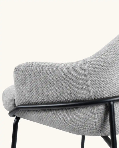 Wren // Gris Claro - Negro Pack 4 taburetes bajos