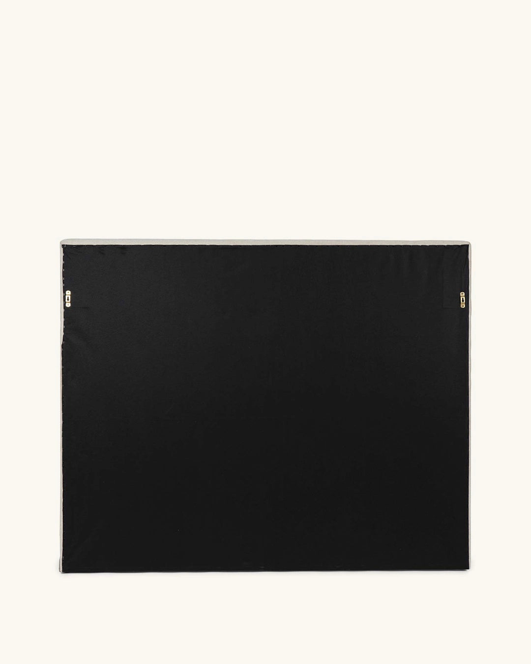 Patterson 135-140 // Beige