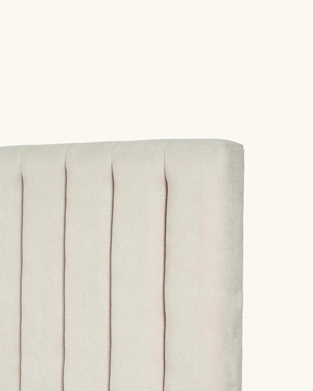 Patterson 135-140 // Beige