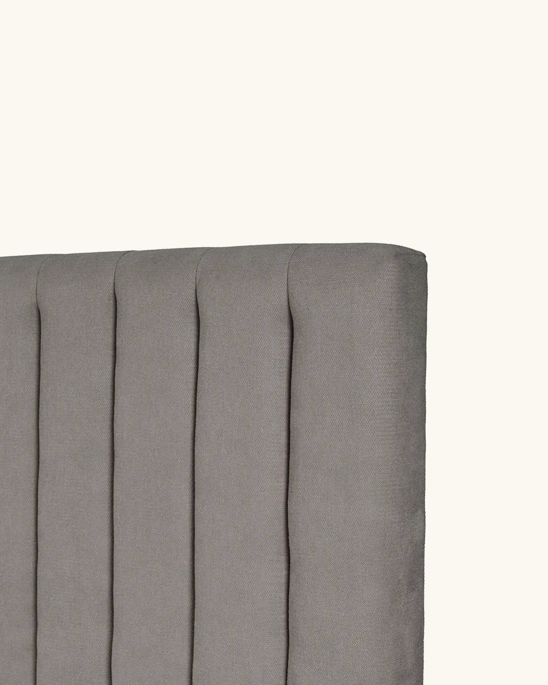 Patterson 135-140 // Taupe