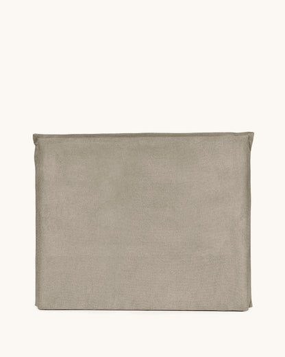 Fisher 135-140 // Taupe