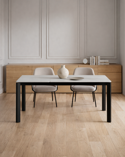 Beatrix // Branco preto 140cm