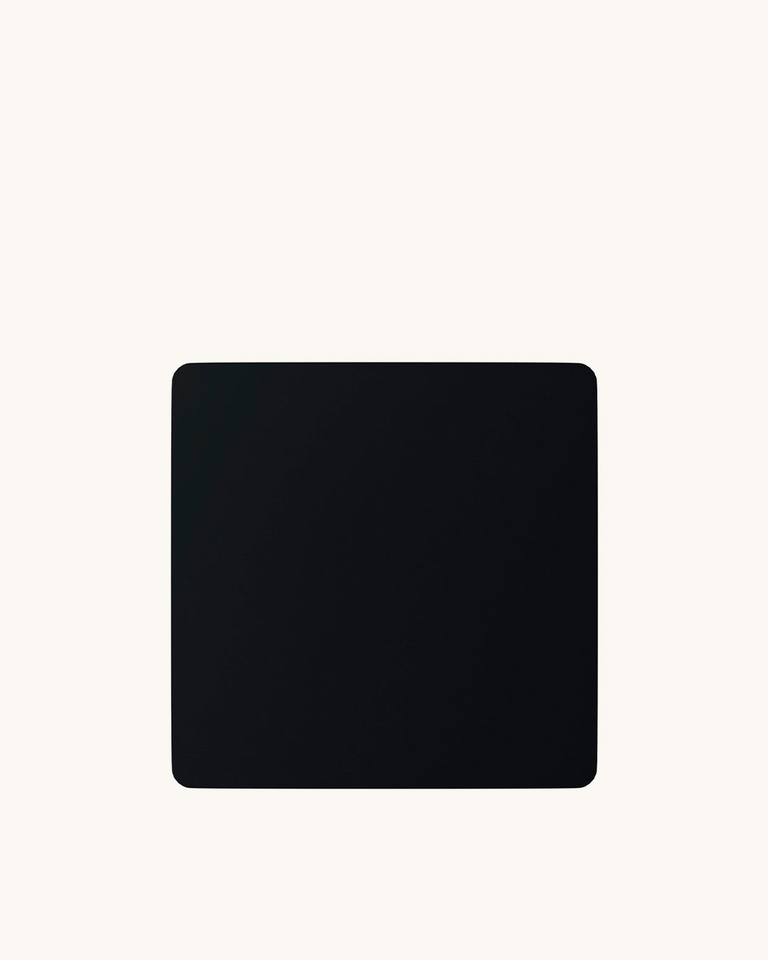 Sigi // Preto
