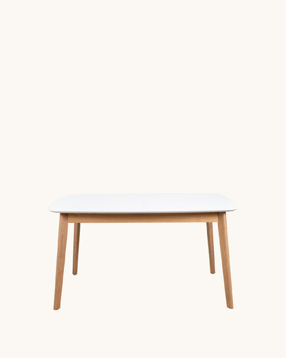 Taina // Branco 140
