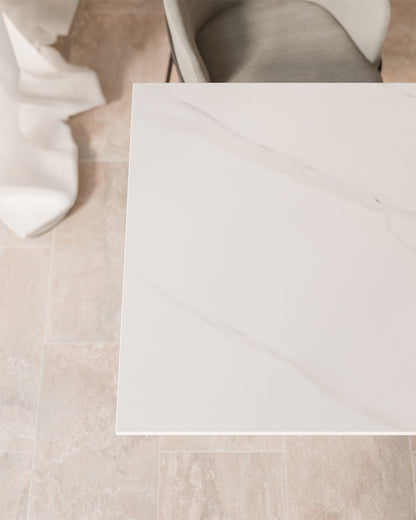 Tabita // Blanco-negro 160