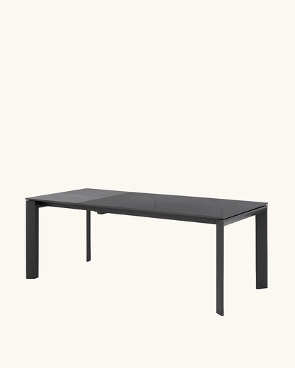 Salla // Preto 140