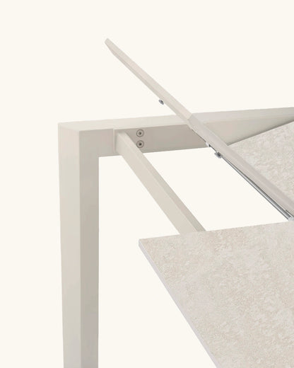 Salla // Travertino-beige 140