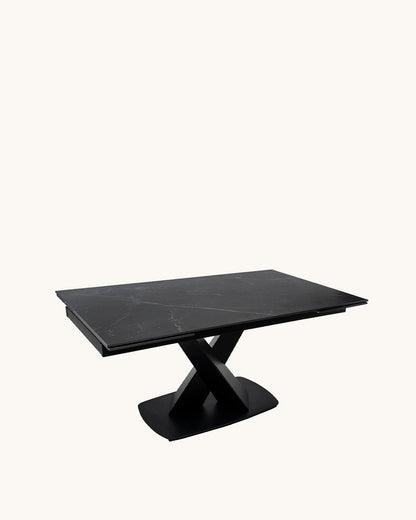 Nebak // Negro 180