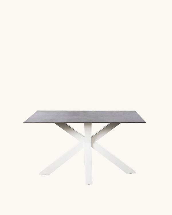 Tabita // Cinza-branco 140