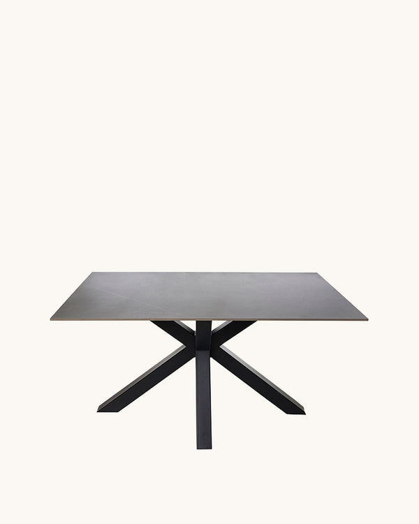 Tabita // Cinza-preto 140