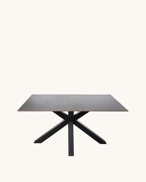 Tabita // 140 Gris-negro