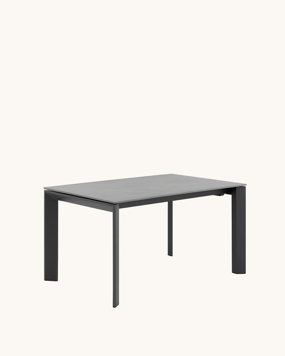 Salla // Athena-Preto 140
