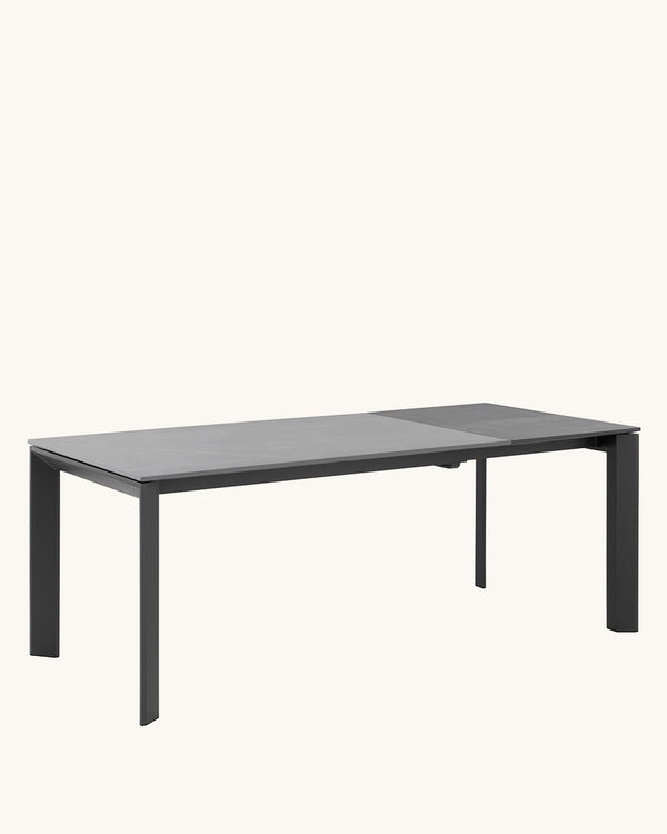 Salla // Athena-Preto 140