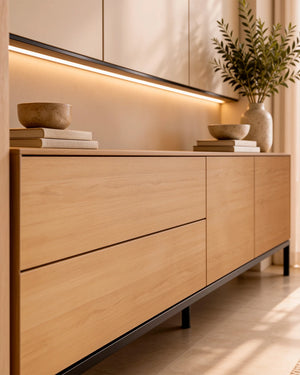Harvey // TV 200 cm