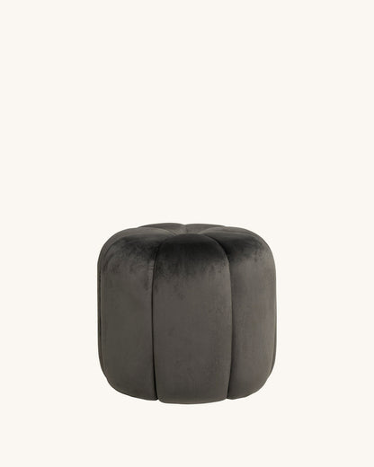 Lohan // Gris