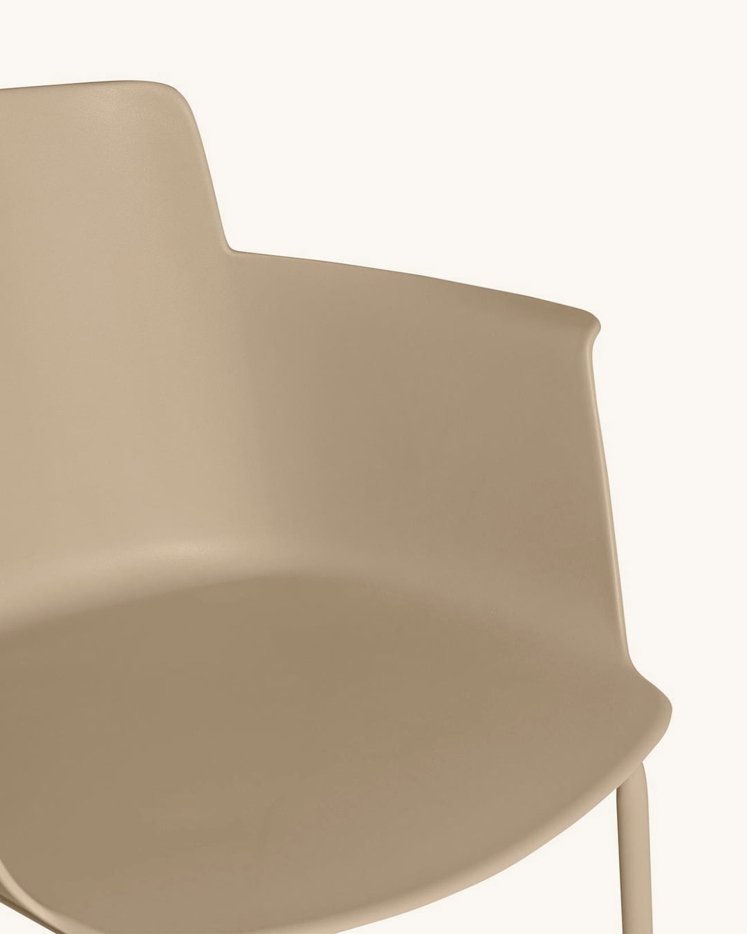 Risan // Beige