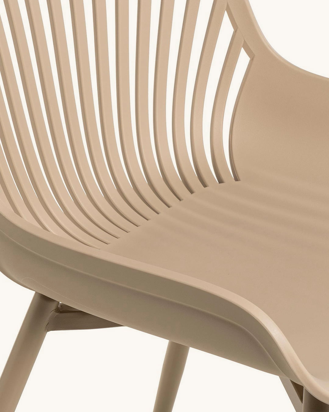 Mido // Beige