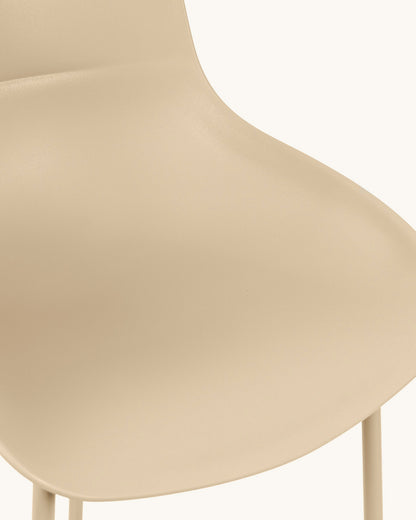 Darcy // Beige