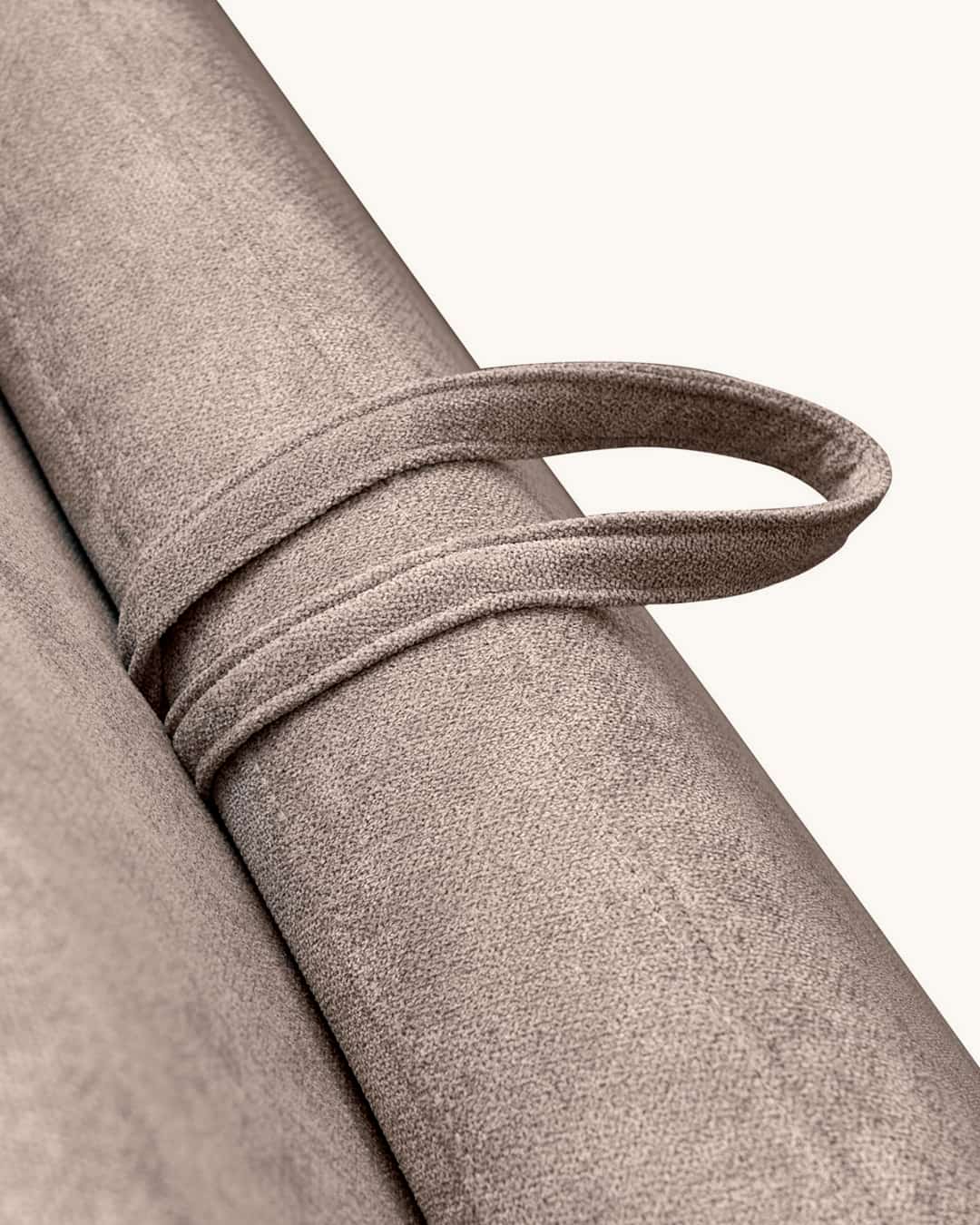 Abade // Taupe
