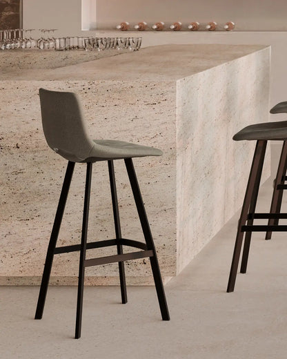 Bandar // Taupe