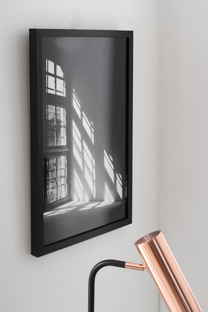 Cuadro foto Window shadow marco negro - Detalle fotografía de ambiente