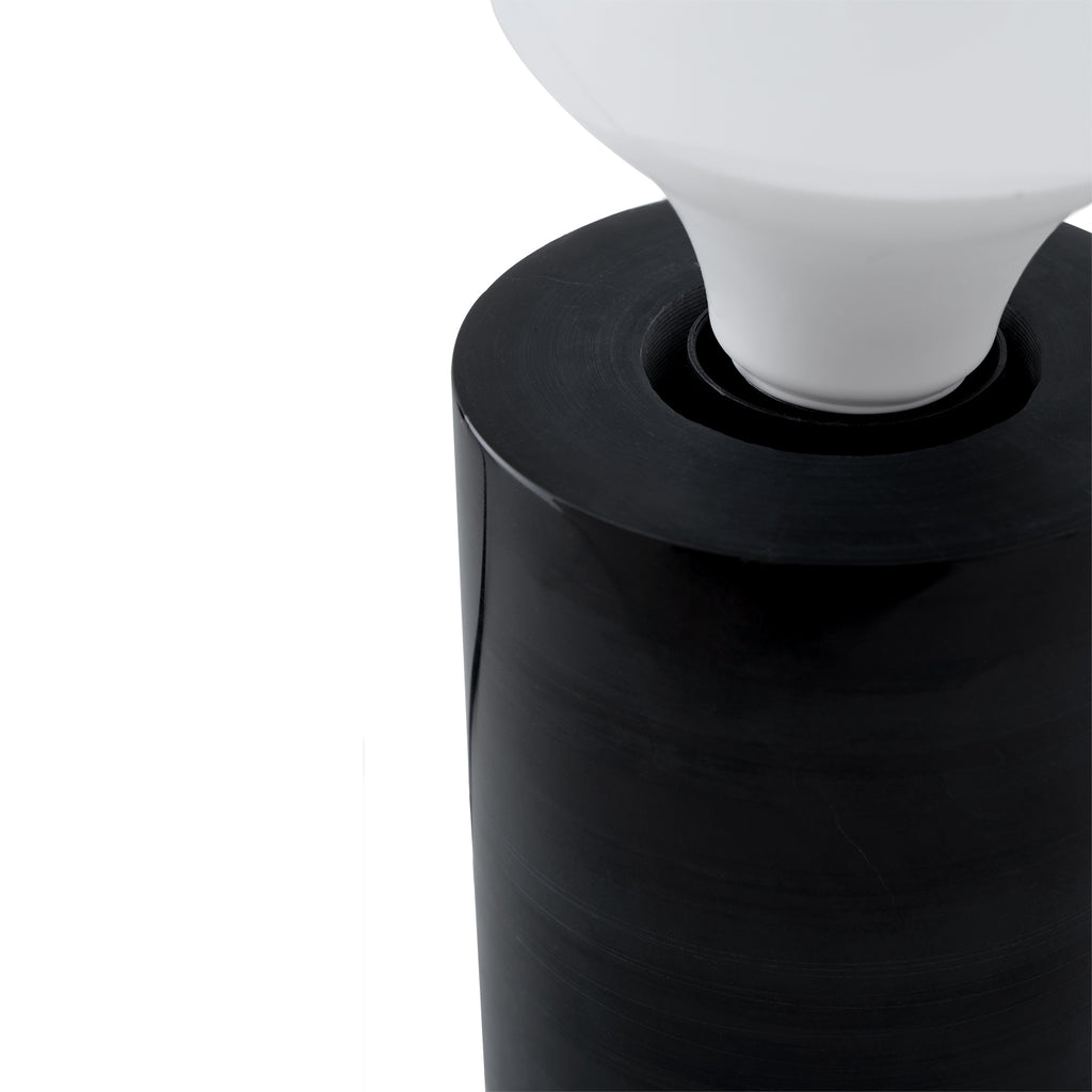 Lámpara de mesa Lakshit negro - Detalle pantalla