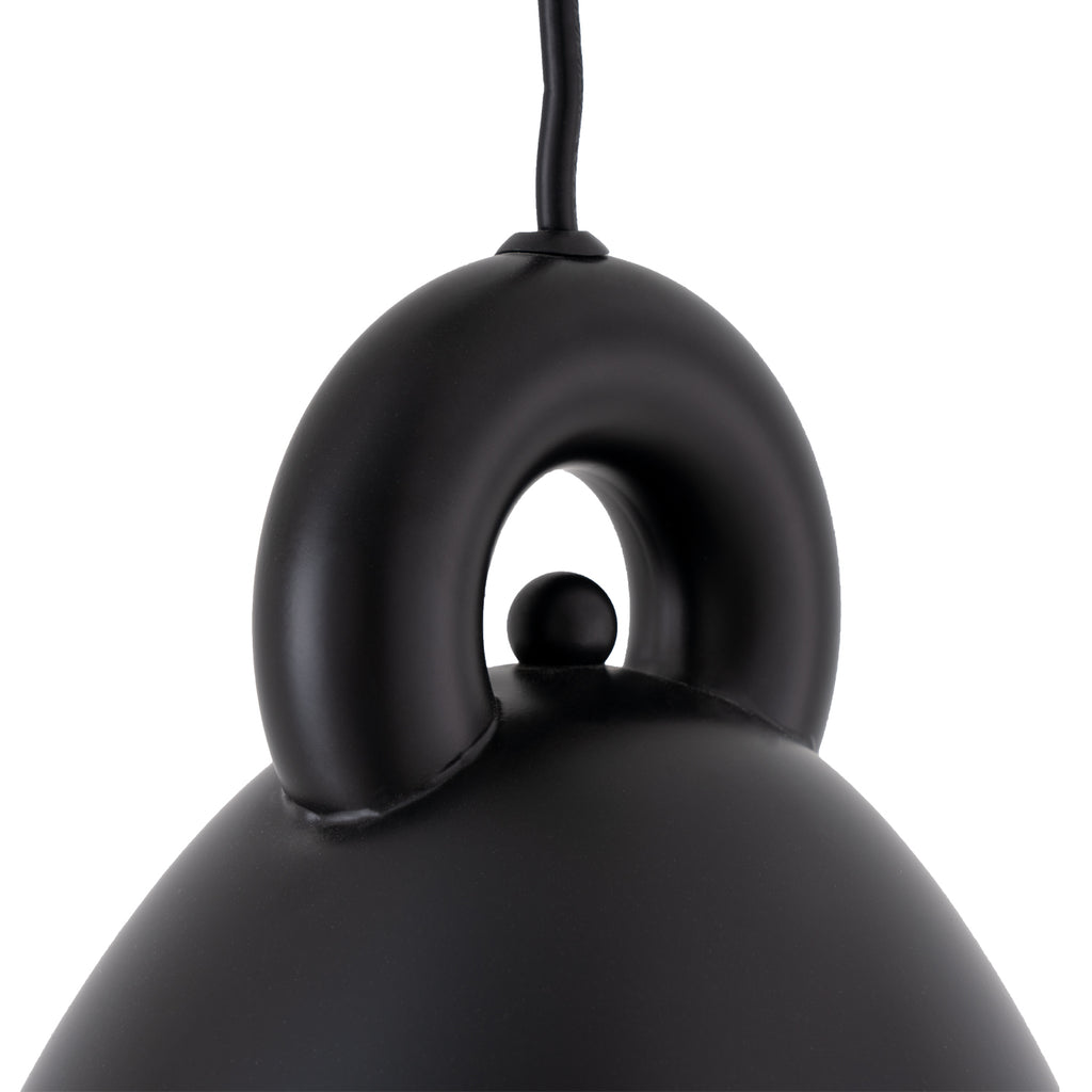 Lámpara de techo Pranav negro - Detalle embellecedor pantalla